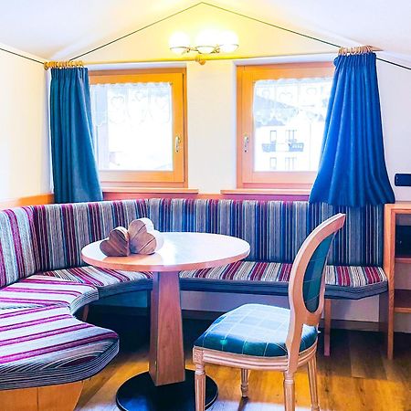 Hotel Galli Ливиньо Екстериор снимка