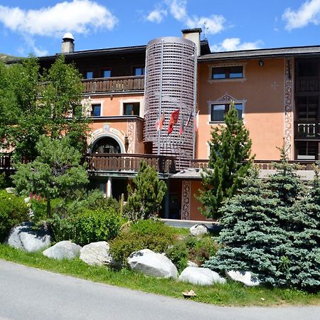Hotel Galli Ливиньо Екстериор снимка