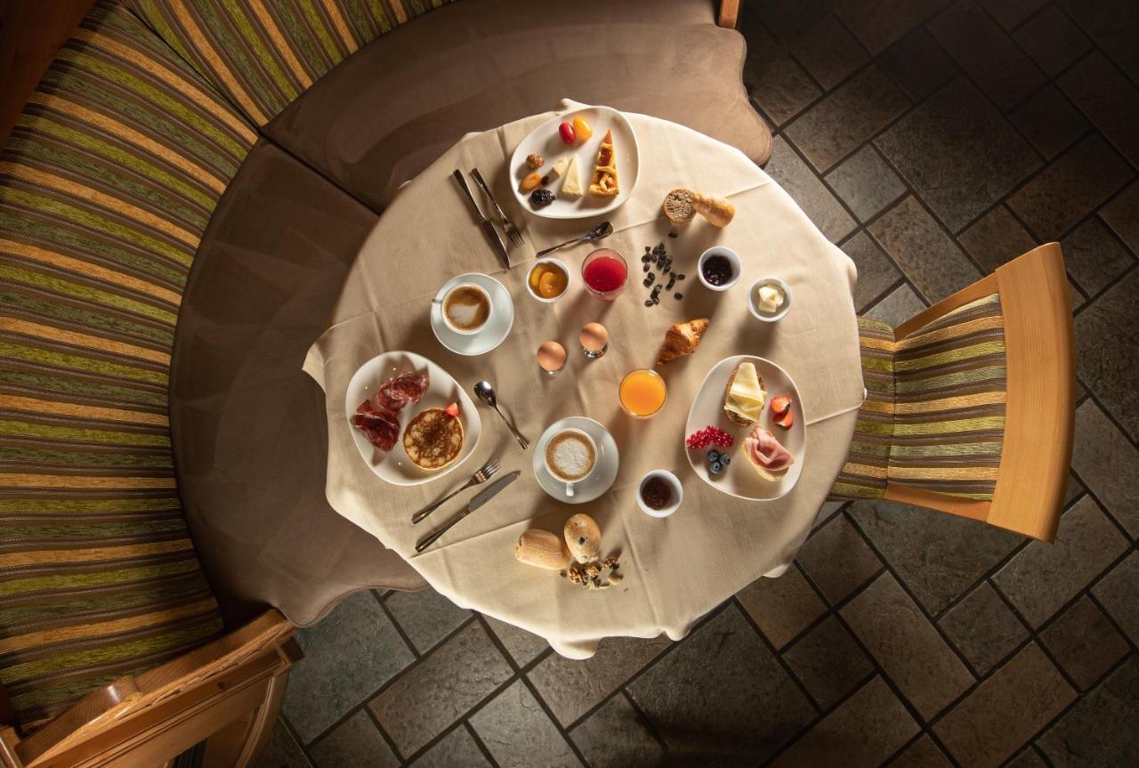 Hotel Galli Ливиньо Екстериор снимка