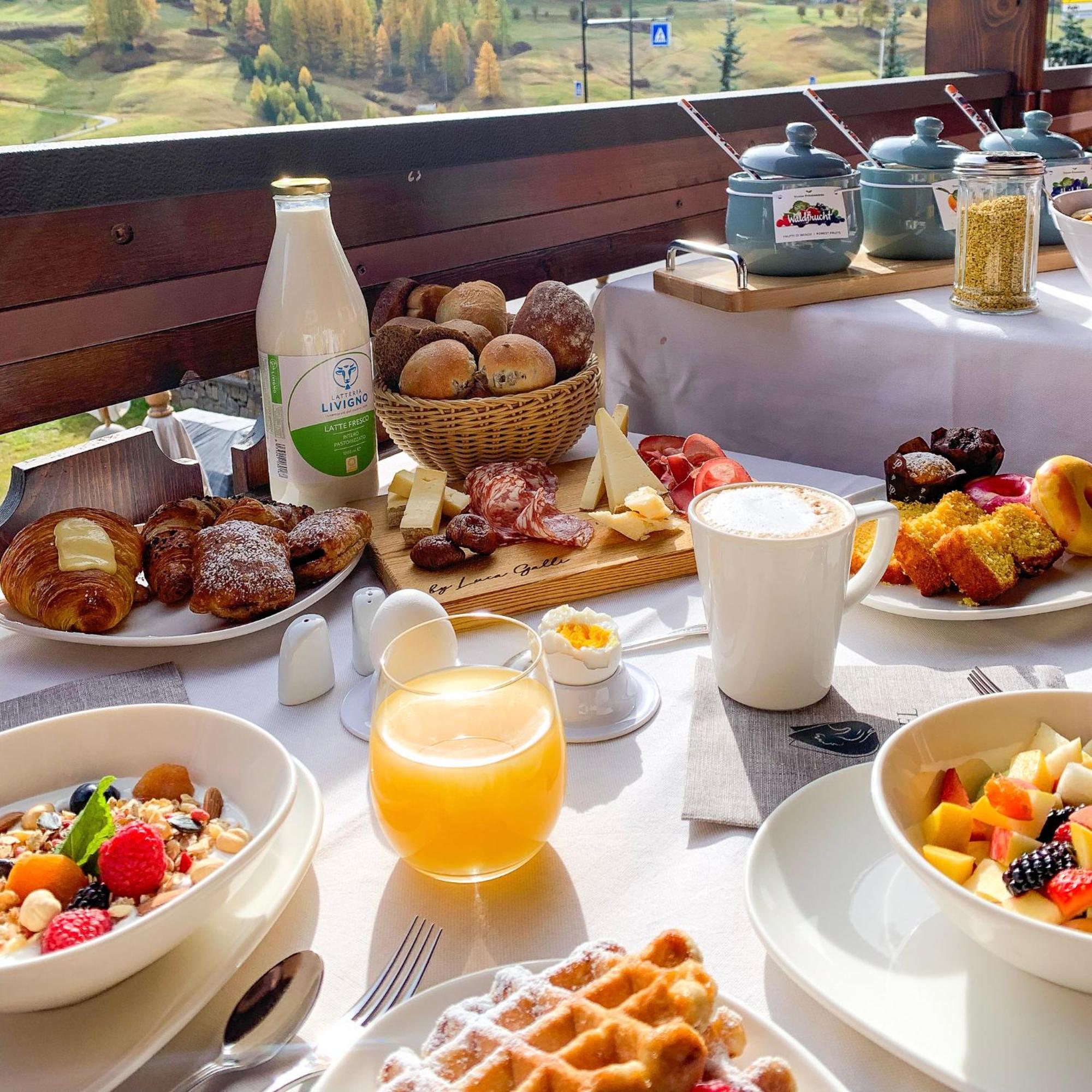 Hotel Galli Ливиньо Екстериор снимка