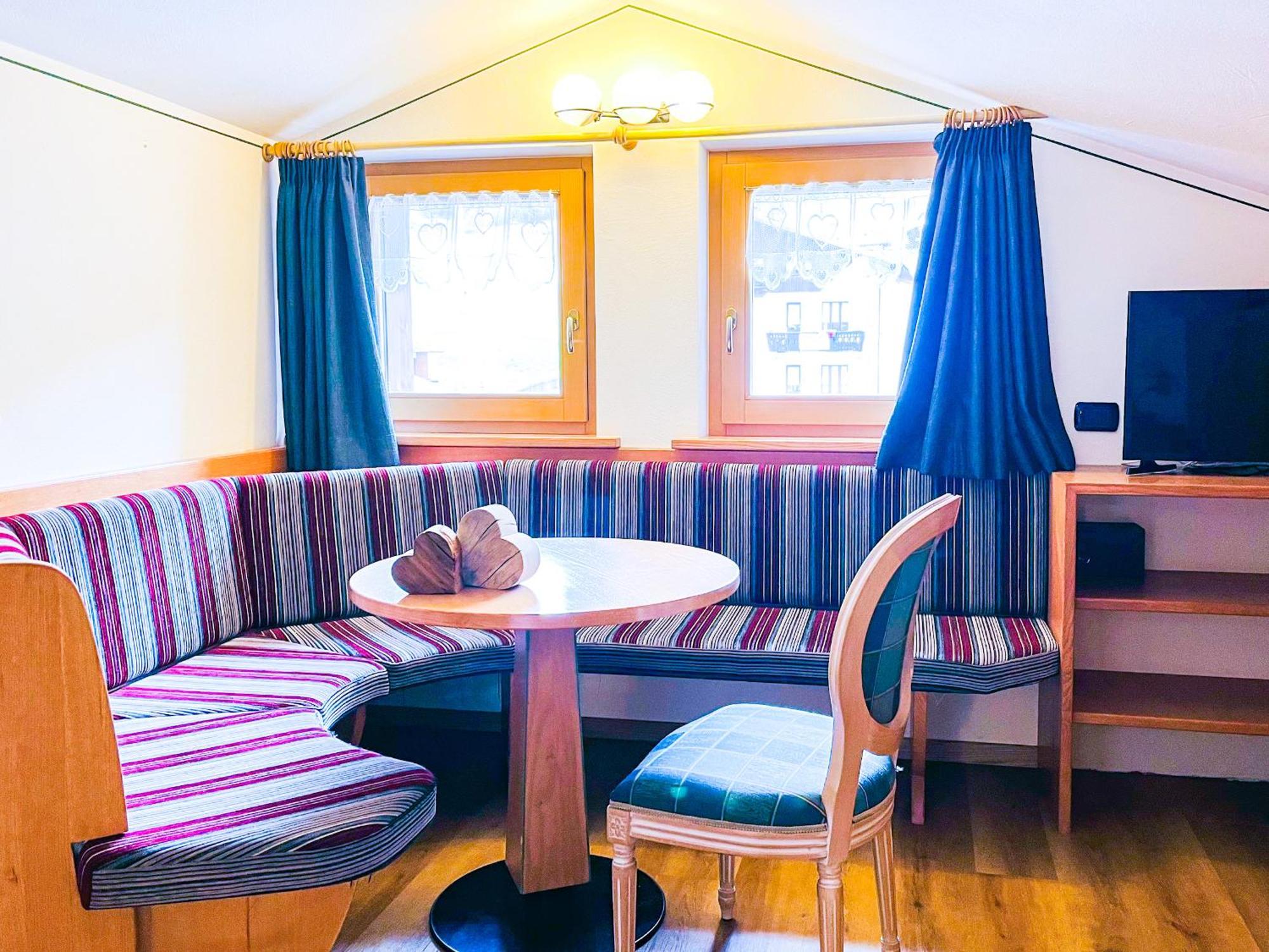 Hotel Galli Ливиньо Екстериор снимка